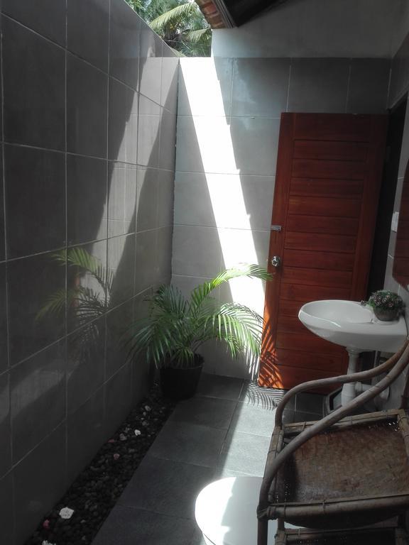 Swara Homestay 2 Lembongan Exterior foto